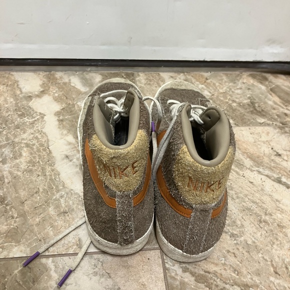 Nike Blazer Mid '77 Premium Dark Chocolate (Men's Size 11) - Picture 4 of 7